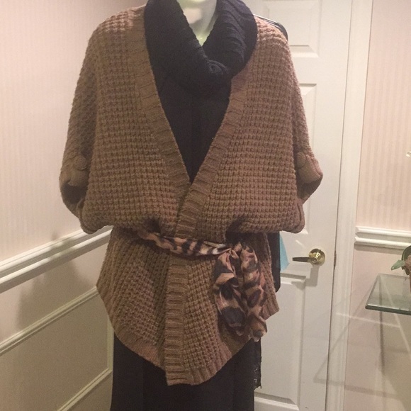 NWOT Knit asymmetric oversized kimono /cape cardigan - Picture 7 of 7